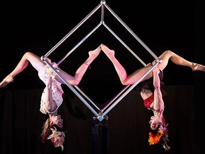 Aerial_Cube_Act_Duo